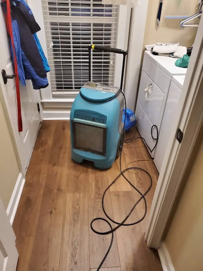 Commercial dehumidifier deployed for Crawl Space Restoration in Alpharetta